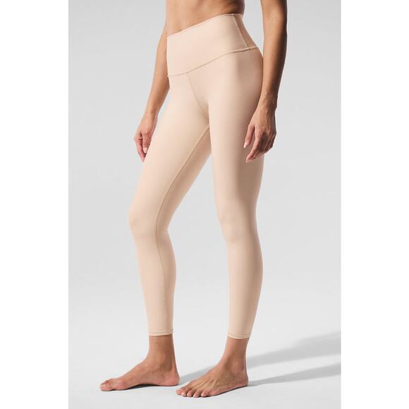 Alo Set Intrigue bra M airlift leggings S light cream - Picture 11 of 12